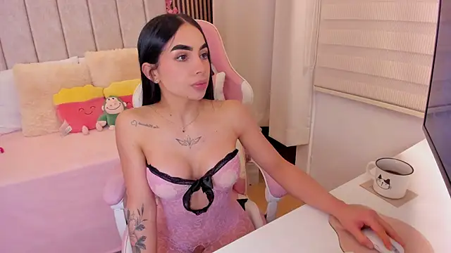 tamy_xoo Adlı Modelin Canlı Sohbet Odası