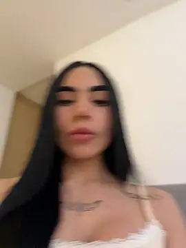 Živá chatovací místnost tamy_xoo
