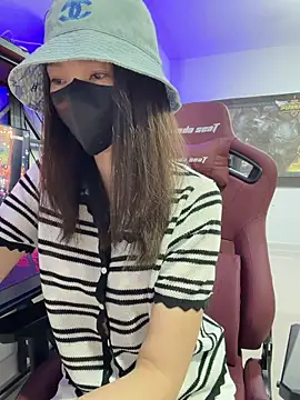 UL11 webcam show