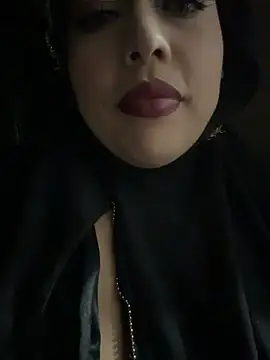 zahra_Jalid Adlı Modelin Canlı Sohbet Odası
