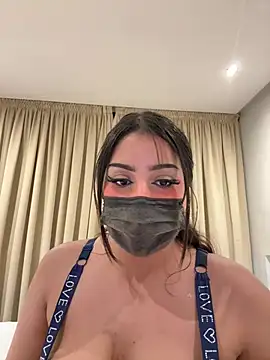 Ahlam7578 现场聊天室
