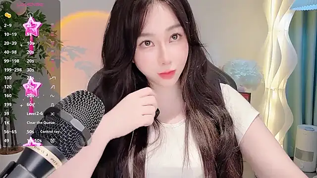 Liz-nn's Live Chat Room