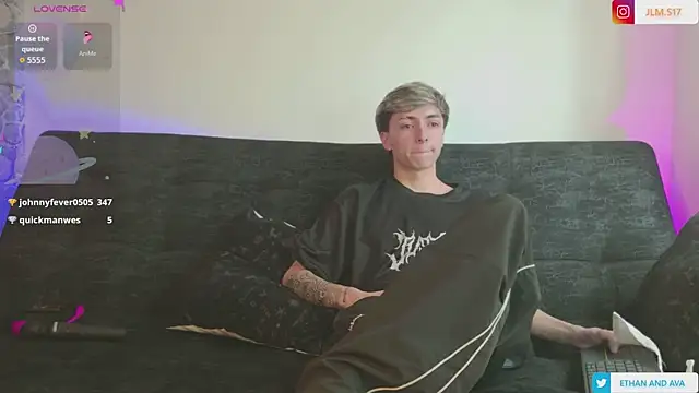 חדר צ'אט בשידור חי של ethan_and_ava