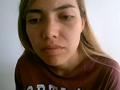 VittoriaTaylor 실시간 채팅방