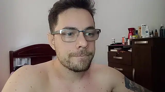 Dyllan__'s Live Chat Room