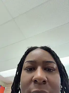 GirthGoddessCoco's Live Chat Room