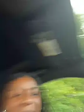 חדר צ'אט בשידור חי של GirthGoddessCoco