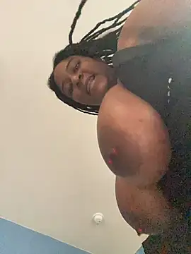 GirthGoddessCoco – live chatrum