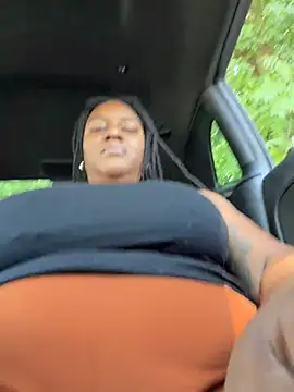 GirthGoddessCoco Ruang Obrolan Langsung