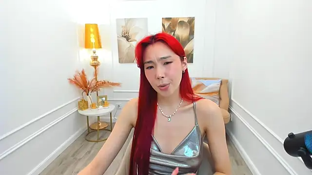AnnaReyla Adlı Modelin Canlı Sohbet Odası