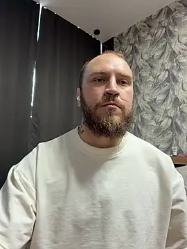 Živá kamerová sex show HermanFire