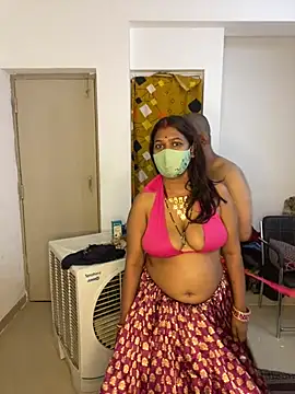 Sala de chat en directo de Savita_Desai_BDSM_couple