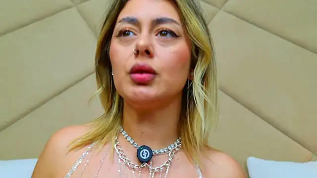 Chat ao vivo de ChloeFrost