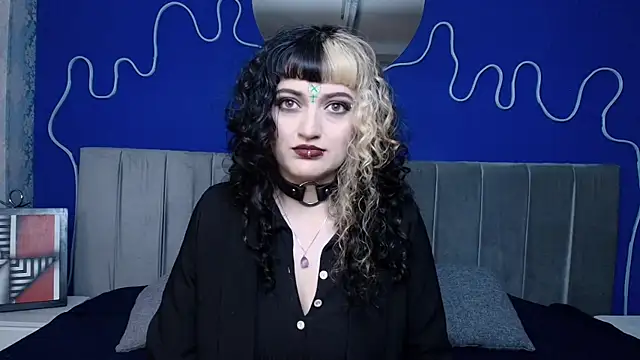 Živá chatovací místnost JeanneSabatier