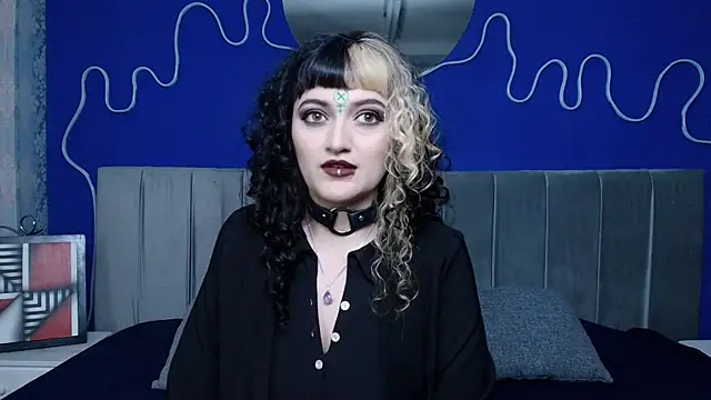 Živá chatovací místnost JeanneSabatier