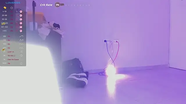 Živá chatovací místnost hannah_howeell__