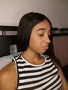 Zoe_Sweett18 Cameră chat live