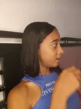 Zoe_Sweett18 – Kamerová šou