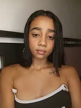 Pokój czatu na żywo – Zoe_Sweett18