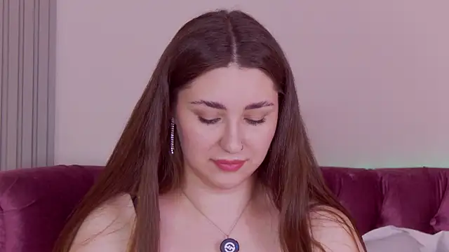 KiraBarlows' Live Chat Room