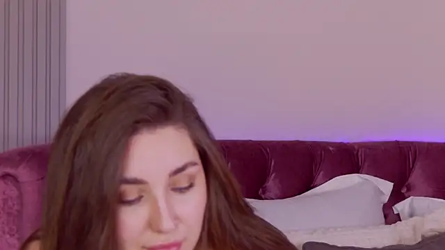 KiraBarlows Live Chatrum