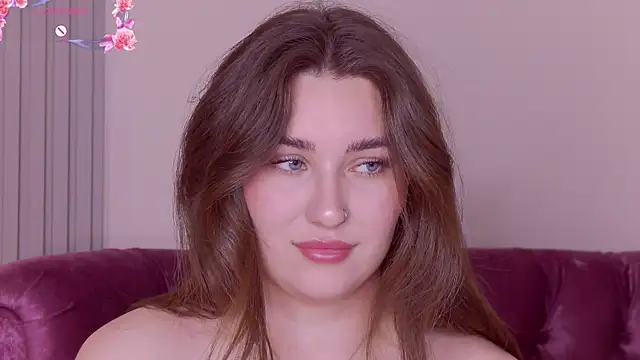 KiraBarlows – live chatrum