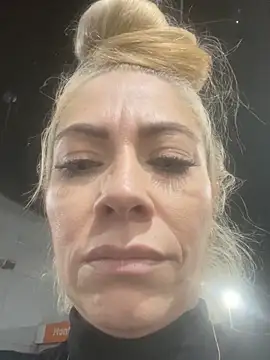 غرفة دردشة viktoria_davis_ المباشرة