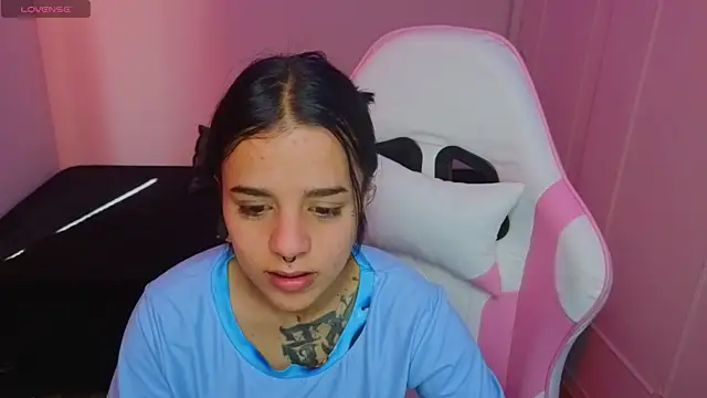 Chatroom en direct de Nicole_Foxx_
