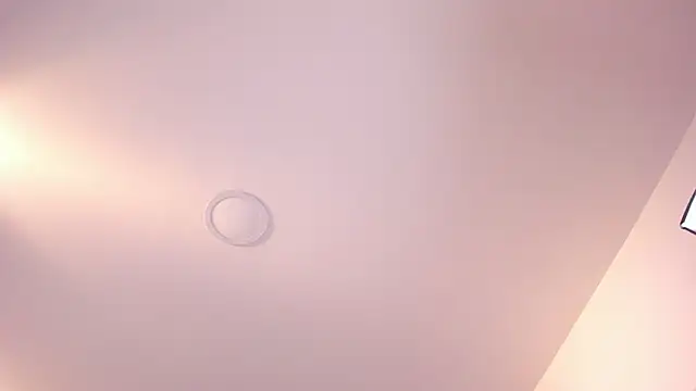 Živá chatovací místnost miss_hellen2