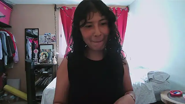 GinnyDelice Cameră chat live