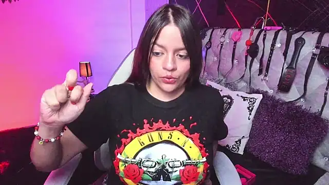 victoria__floyd – live chatrum