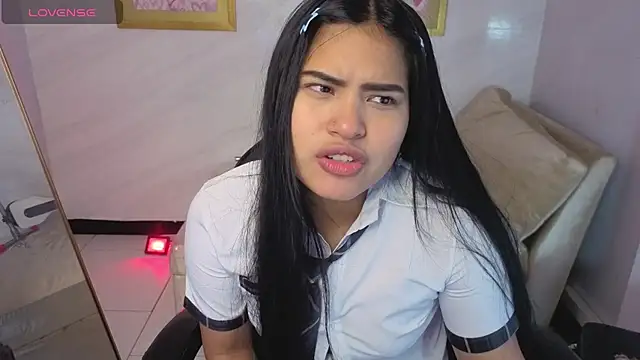 Sala de chat ao vivo de Paulette_v