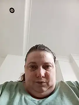Chat ao vivo de HotHornyEmmaX