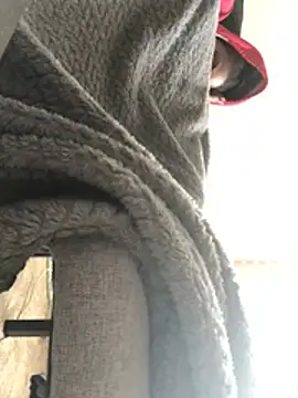 theprettysoles 现场聊天室