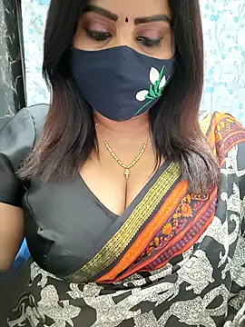 Queenflowerr Live Chatraum