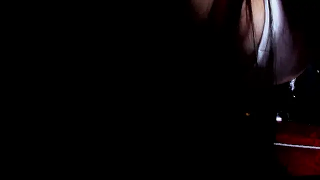 Sala de chat en directo de SamiraGlow