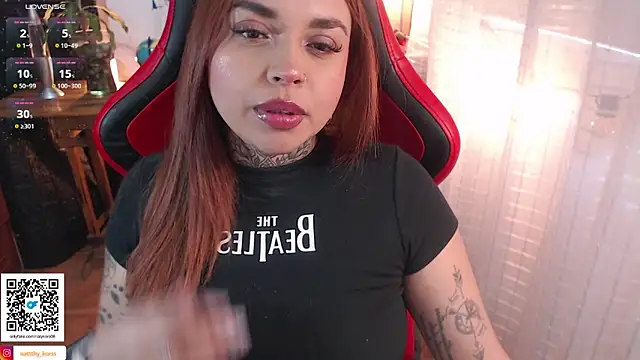 natyk_m's Live Chat Room