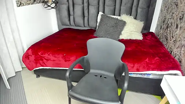 Chat ao vivo de Sara_Naugty