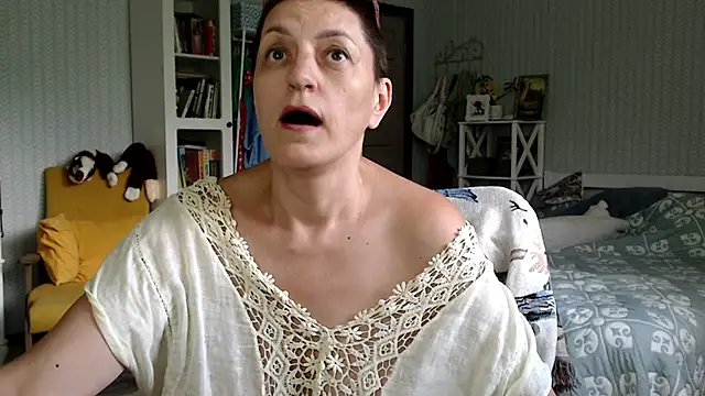 BloomingAllure Cameră chat live