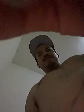 Chulo2026's Live Chat Room