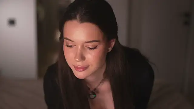 Živá chatovací místnost justbarbiee