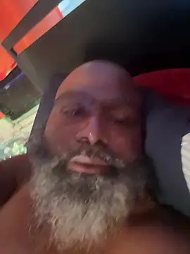 Seks show uživo modela shavez5888 na kameri
