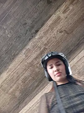 Chat ao vivo de -Nicol