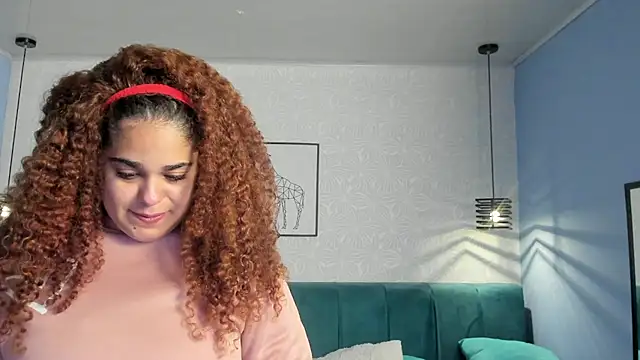 ninna_curly লাইভ চ্যাট রুম