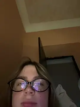 DearAlise Cameră chat live