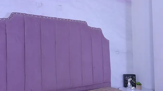Sala de chat ao vivo de Shanntal_