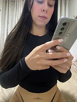 Živá chatovací místnost Larah_222