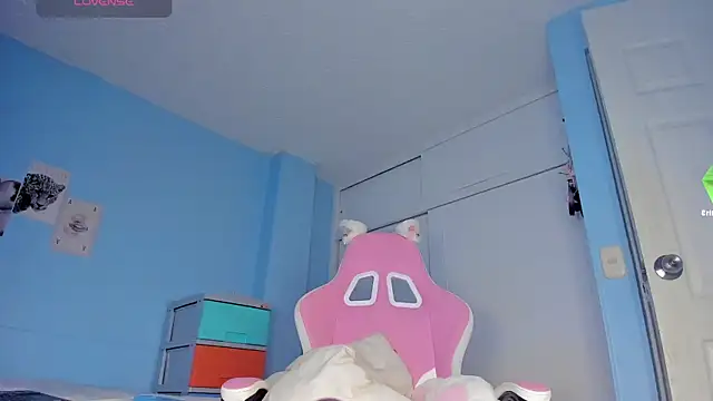 alice_guzman1 live-chat rom