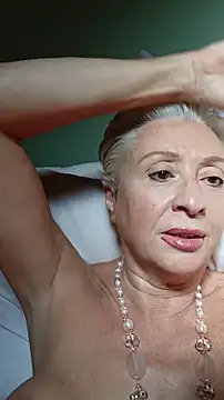 divinaerotica Live Chatraum