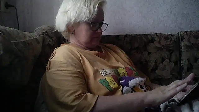 Mayya4321 élő chatszobája